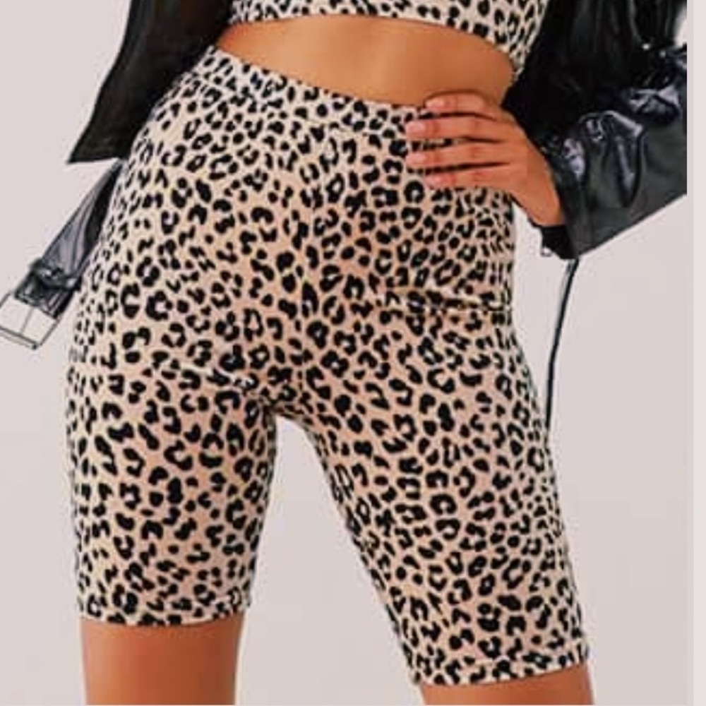 biker shorts